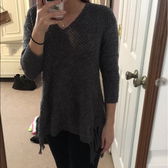 Sweater - Picture 2 of 3